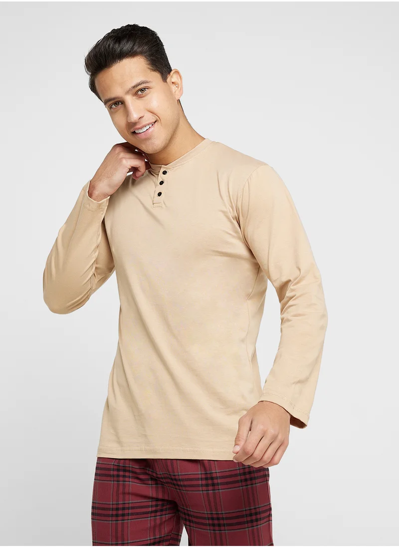 سفنتي فايف Nightwear T-Shirt & Pants Sets