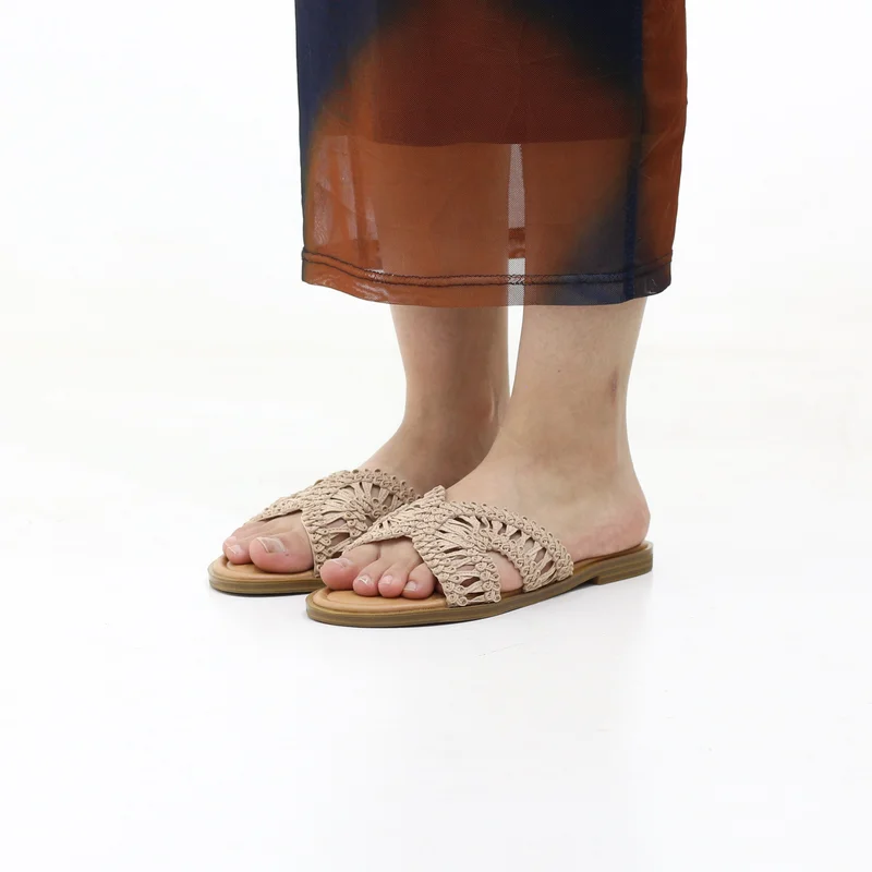 LAMARAPARIS WEAVE WOVEN CROSS-STRAP FLAT SANDALS