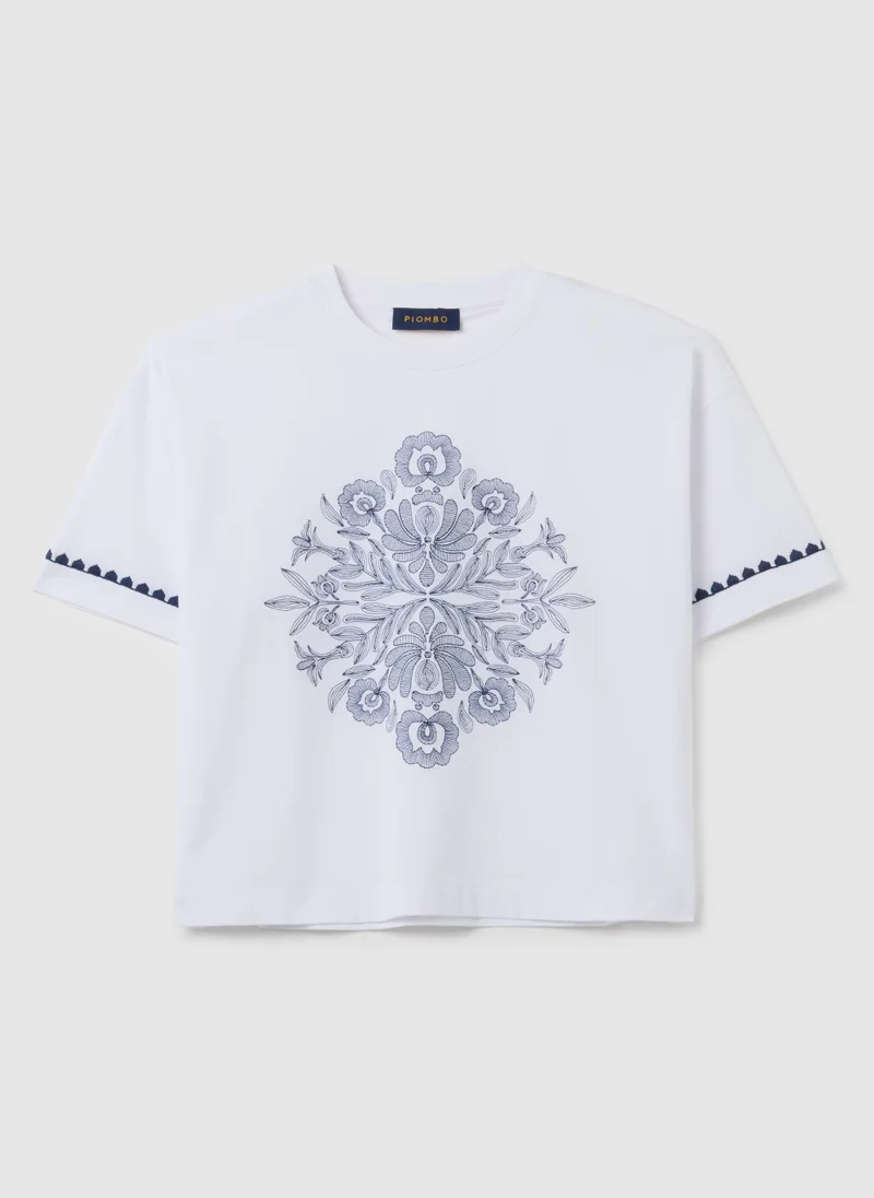 او في اس MULTICOLOR PURE COTTON BOXY FIT T-SHIRT WITH FLORAL EMBROIDERY