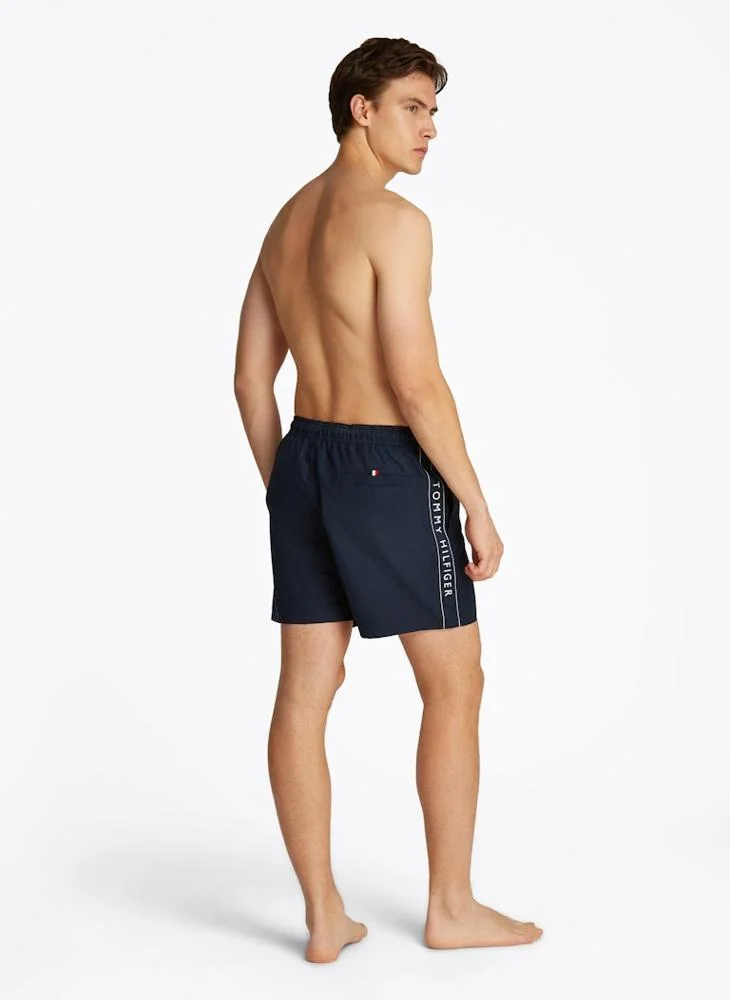 تومي هيلفيغر Essential Drawstring Swim Shorts