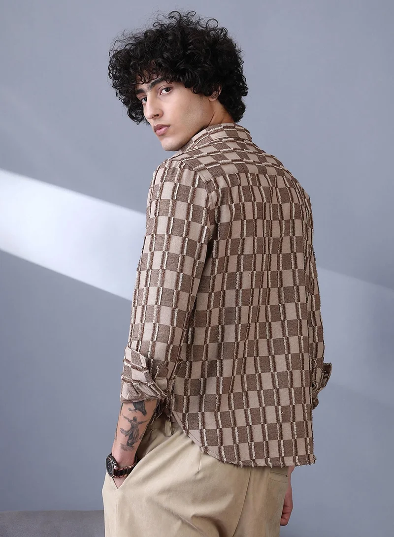 Campus Sutra Campus Sutra Men's Mocha Brown & Ecru Beige Block-Edge Shirt For Casual Wear | Spread Collar | Long Cuffed Sleeves | Button Closure | Shirt Crafted With Comfort Fit For Everyday Wear