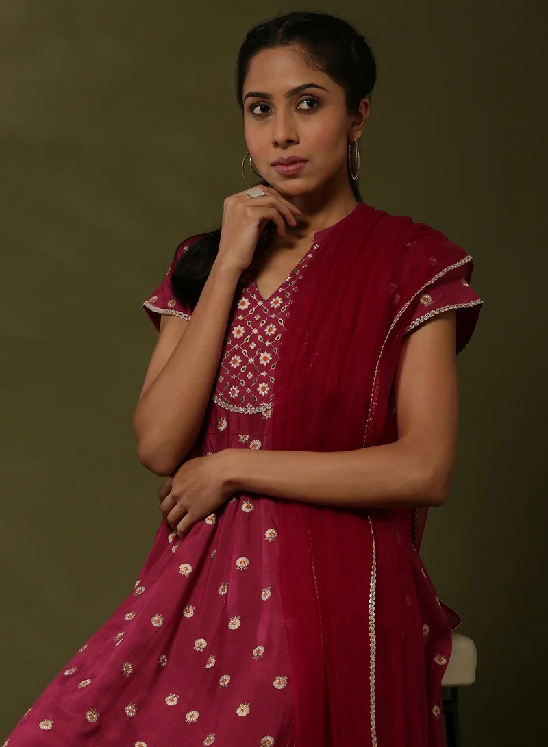 أبهشتي Embroidered A-Line Dress