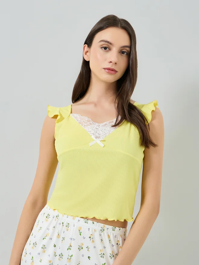 Styli Styli Yellow Lace Detail Cami and Floral Pyjama Set