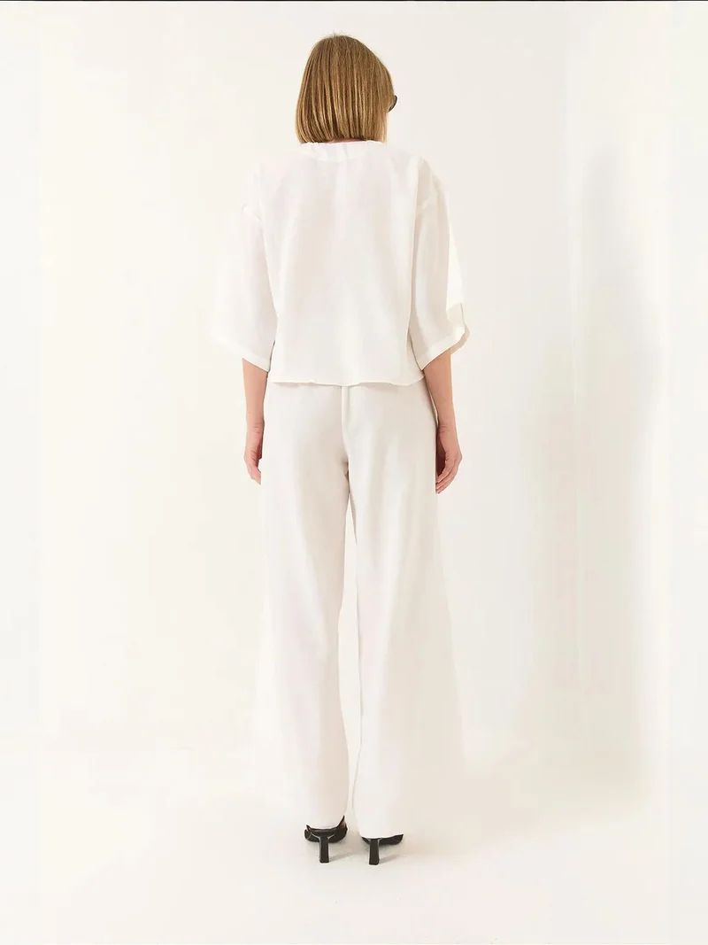 Bianco Lucci LUCCI V-neck Tunic and Wide Leg Pants Two-Piece Set