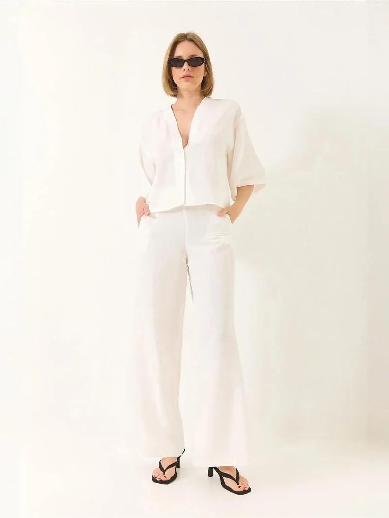 Bianco Lucci LUCCI V-neck Tunic and Wide Leg Pants Two-Piece Set