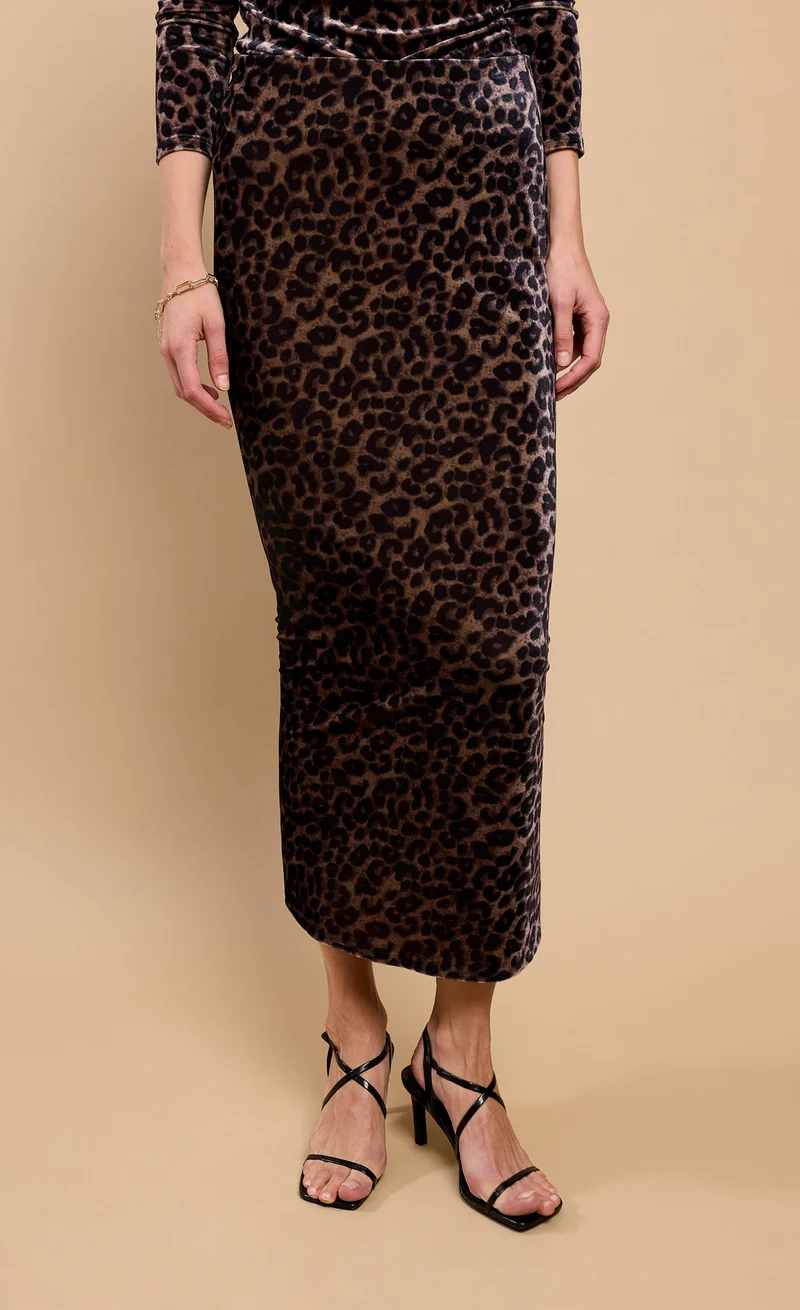 Little Mistress Leopard Print Velvet Midaxi Skirt