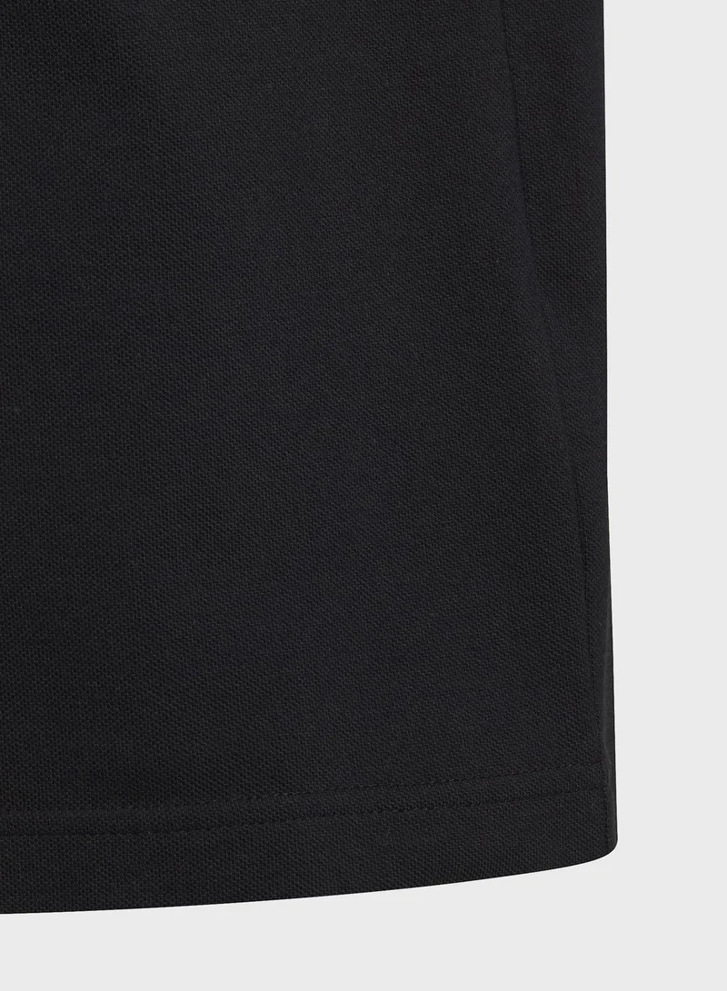 adidas تيشيرت بيكيه بشعار الماركة