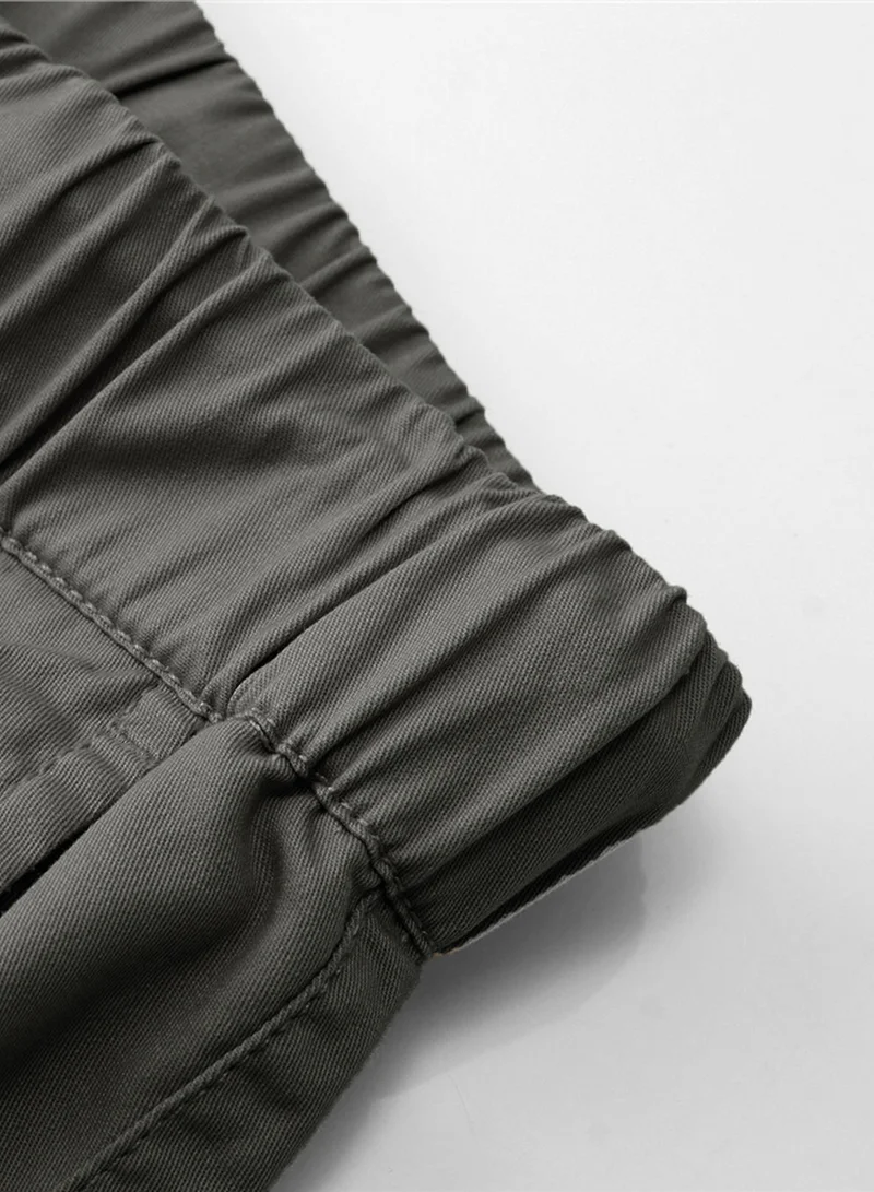 GIORDANO  Men’s Relaxed Twill Mid‑Rise Shorts with Elastic Waist for Men | Best Price UAE