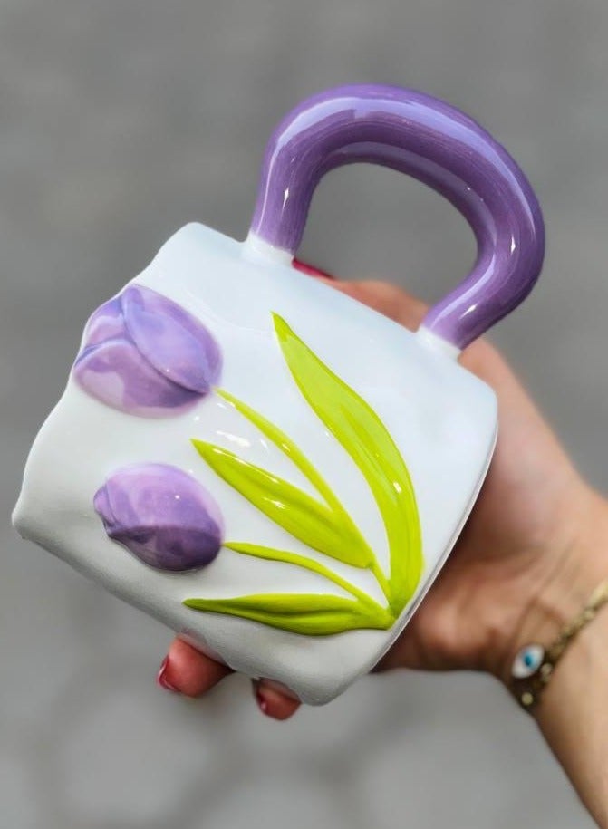 🌷✨ Tulip Relief Ceramic Mugs – Luxury in Every Detail ✨🌷 - Image 2