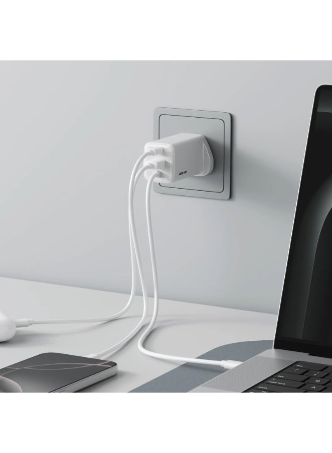 GREEN LION Bridge Charge Integrated GaN Adapter PD 65W Built in USB-C Cable /USB-A & USB-C Ports / Cable Length 1.4 m / USB-A Port Output 30W - White - Image 2