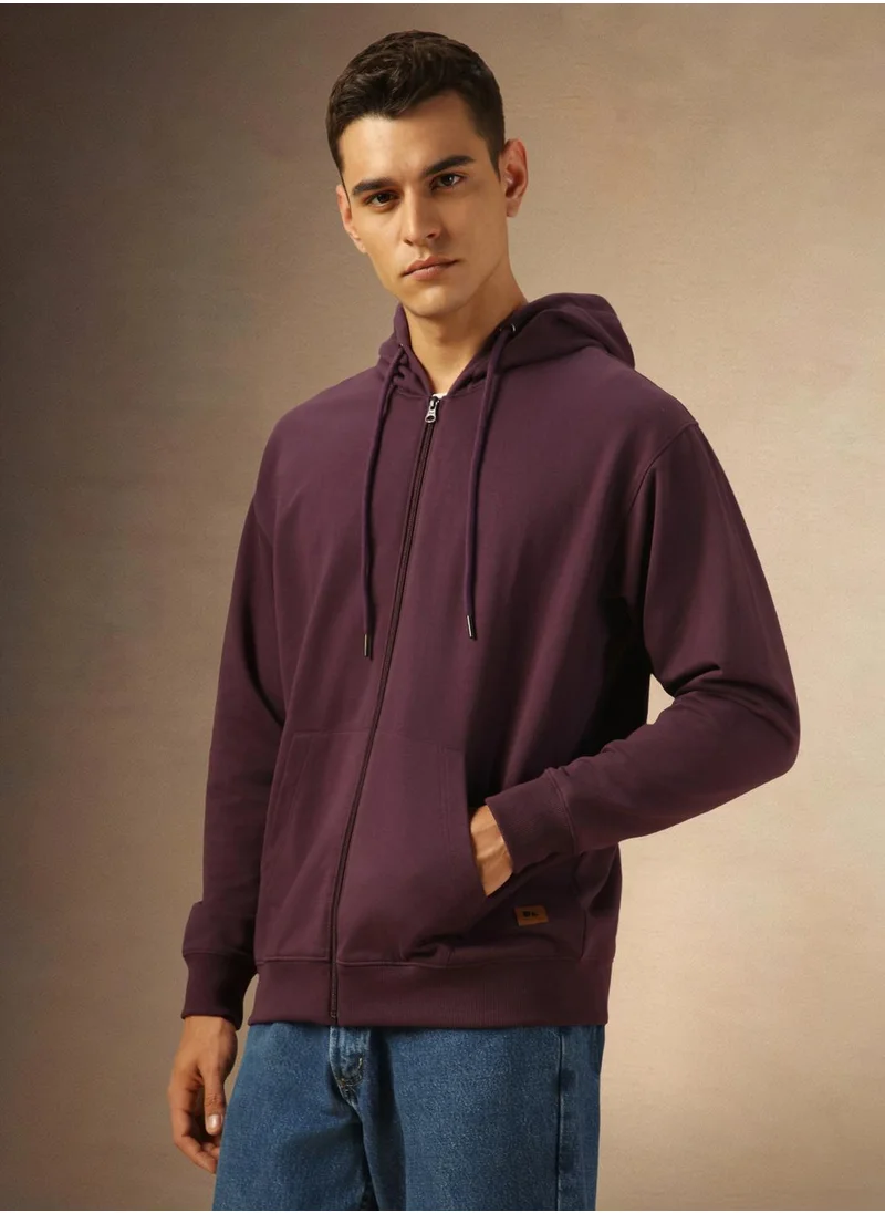 دينيس لينغو Men's Plum Polyester Blend Solid Regular Fit Sweatshirt