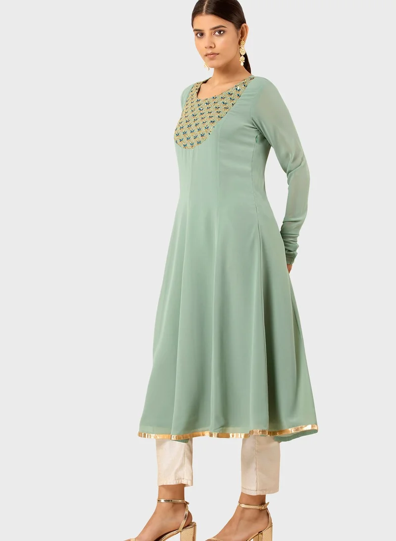 indya Green Embroidered Yoke Kalidar Tunic