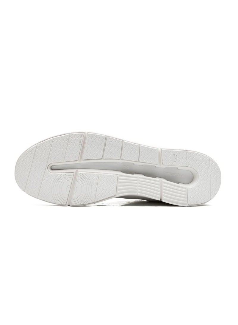On Running The Roger Advantage Sneaker - white - Image 3