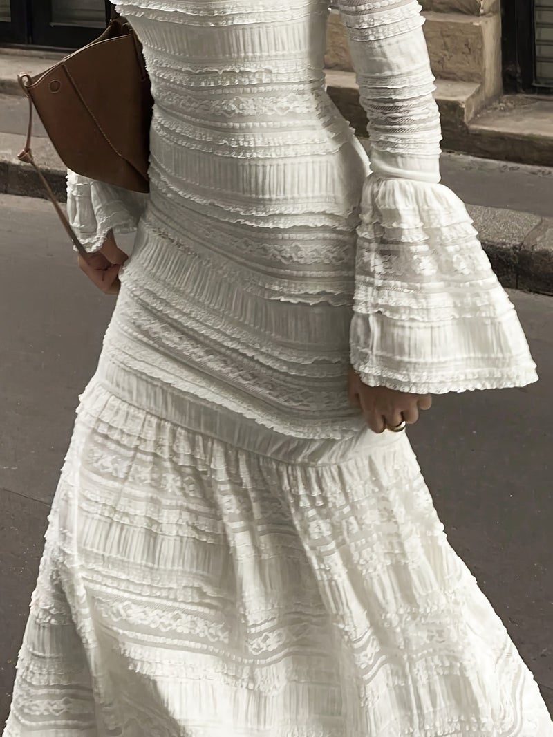 Elegant And Stylish Vintage Court Lace Long Dress with Bell Sleeves And Ruffled Hem, New for Autumn - Image 5