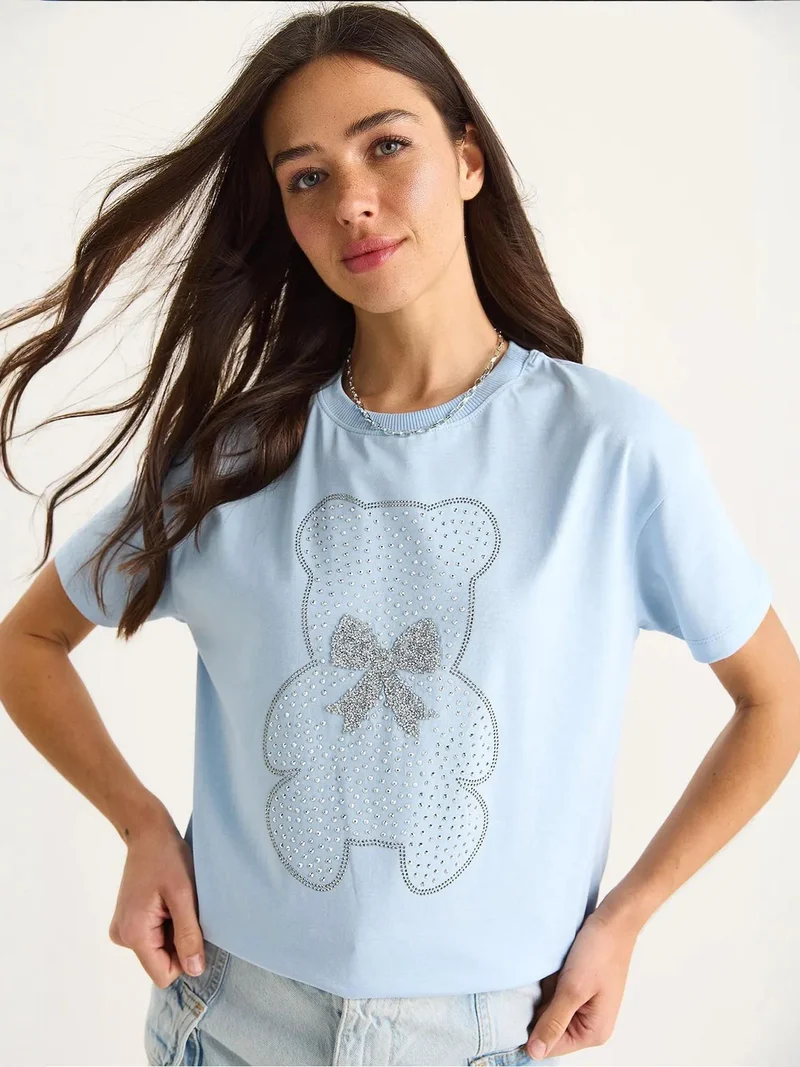 بيانكو لوتشي تيشيرت بطبعة مطرزة بياقة دائرية من لوتشي