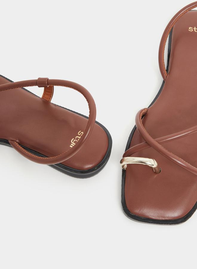 ستايلي صندل مسطح بحزام جانبي - Image 3