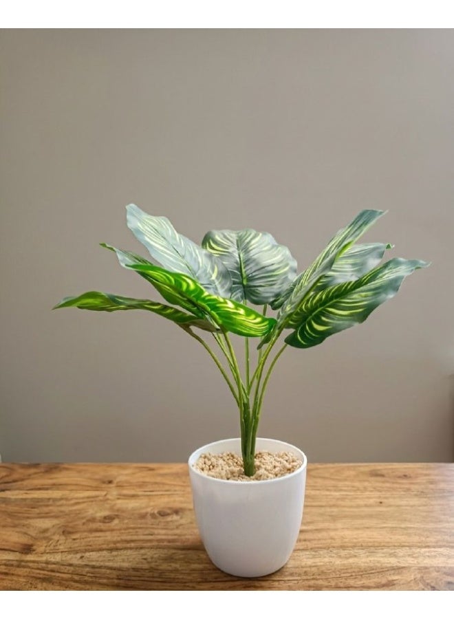 Artificial Trees 9-leaf potted plant, 30 cm.