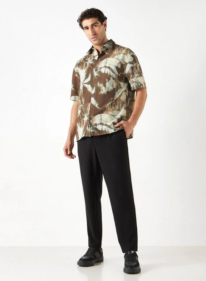 Iconic Iconic Regular Fit Printed Shirt with Collar and Short Sleeves