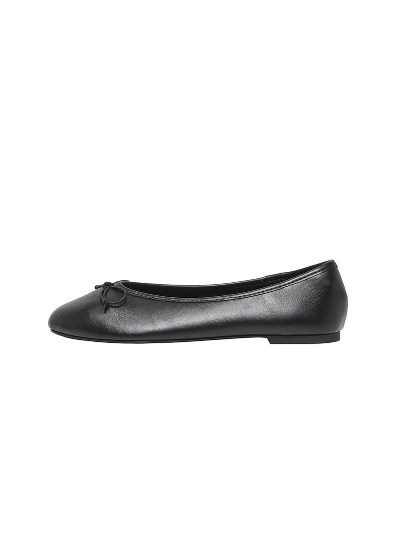 فيرو مودا Women's ONLADRIANA-1 Basic PU Ballerina Flat