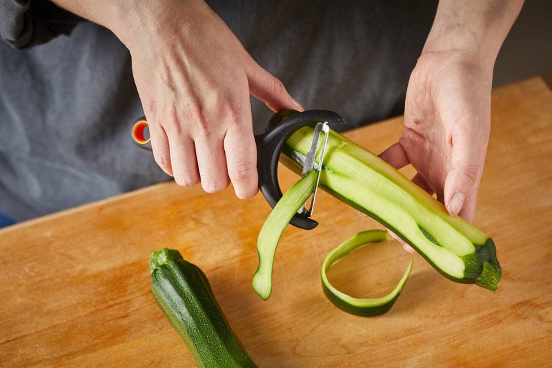 FISKARS Swedish Sandvik Steel Ff Peeler YShaped 1016122 - Image 5