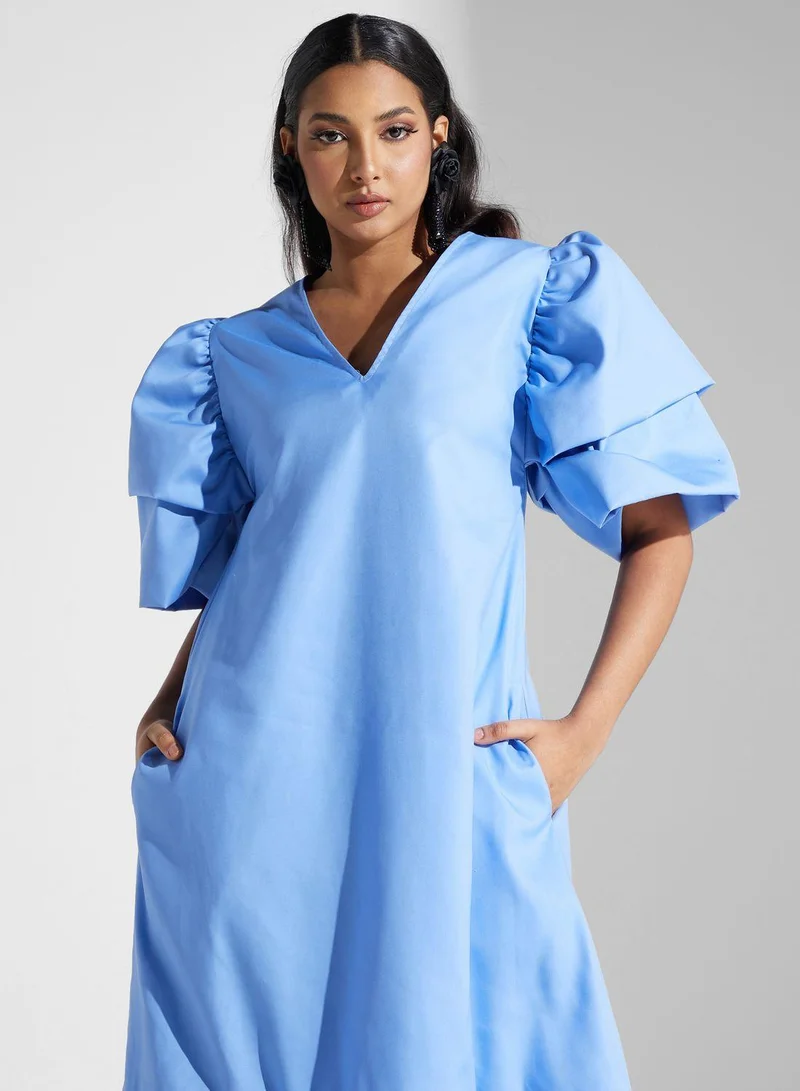 SINOIR Ruffled Hem Midi Dress