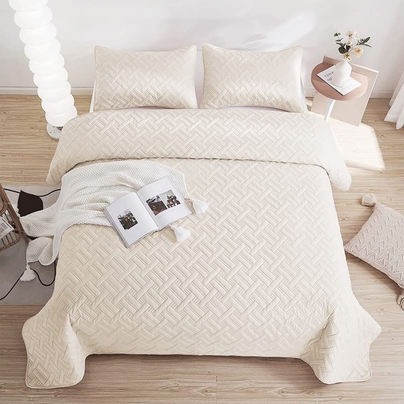 BSB HOME 100% Cotton Ultrasonic 280 Tc Solid King Size Quilted Bed Cover/Bedspread/Rajaai with 2 Pillow Case,(Luxurious,Beige Or Camle,90X100 Inches,254X228 Cm),1 Quilt 2 Matching Pillow Covers - Image 1