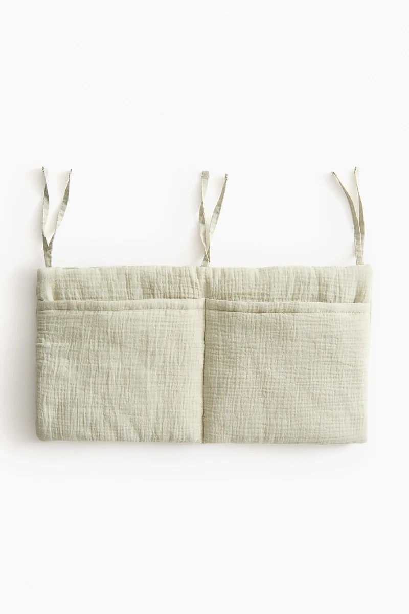 H&M Wall-hanging muslin storage