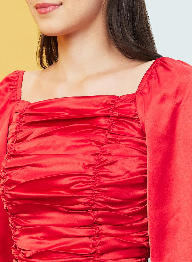 globus Solid Balloon Sleeves Pleated Detail Crop Top - Image 4