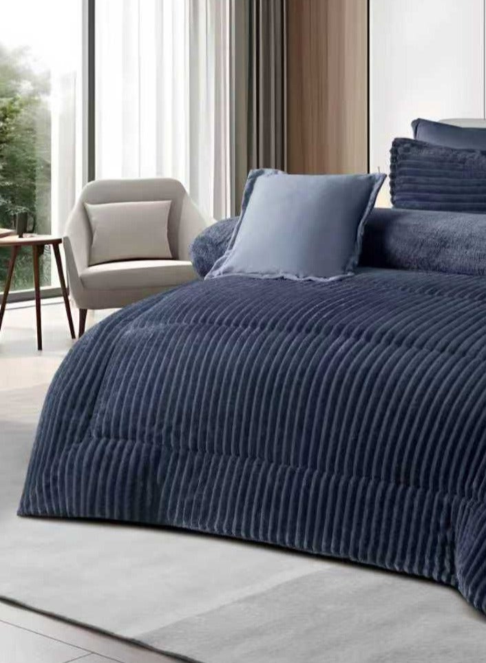 Ming Li Winter double bedspread with geometric design made of soft fur, consisting of 8 pieces (1 bedspread + 1 fitted sheet + 4 pillowcases + 2 square pillowcases). Bedspread size: 230X250 cm - Image 3