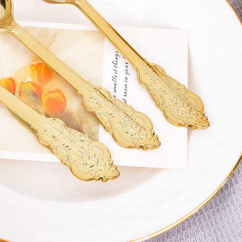 WDF ملاعق بلاستيكية ذهبية قابلة للتصرف 100 قطعة - ملاعق باروك الذهب بطول 6.93 بوصة لأدوات المائدة البلاستيكية للحلويات والكعك - ملاعق بلاستيكية قوية للحفلات والزفاف أو الاستخدام اليومي - Image 4