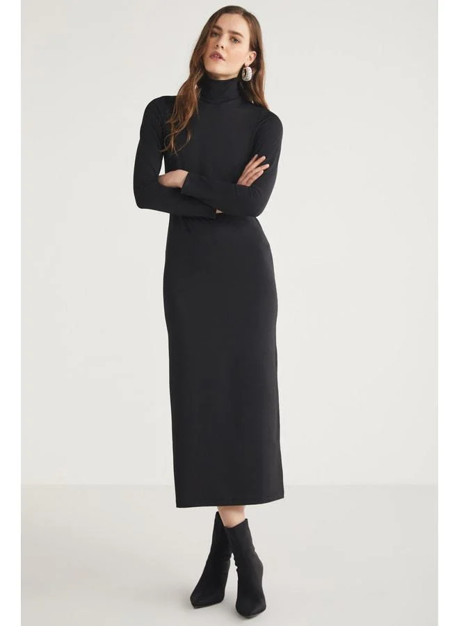 Ethiquet Katja Women's Fully Covering Slim Fit Narrow Cut Straight Collar Midi Length Black Dress.