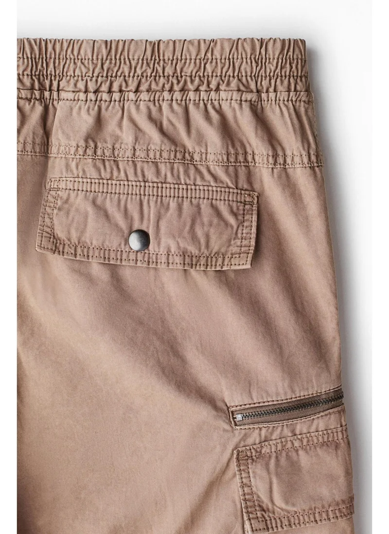 اتش اند ام Regular Fit twill cargo trousers