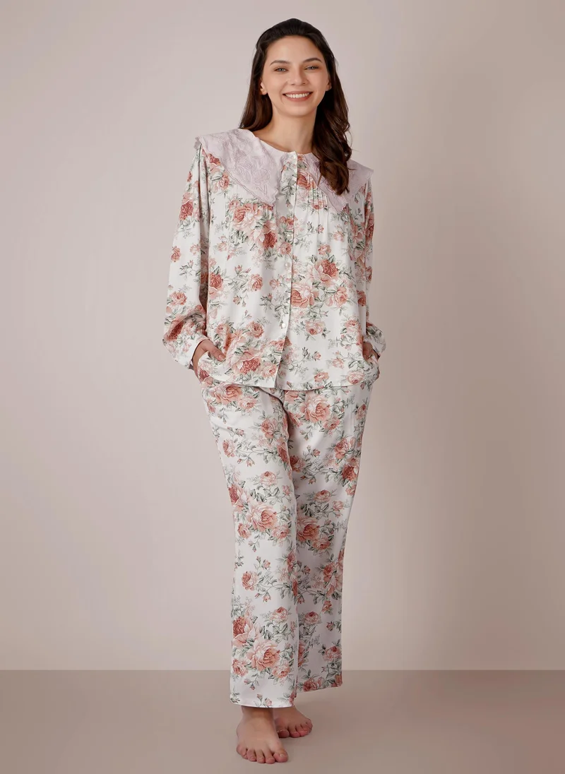 افتر دارك Elizabeth, Embroidered Collar Pyjama Set