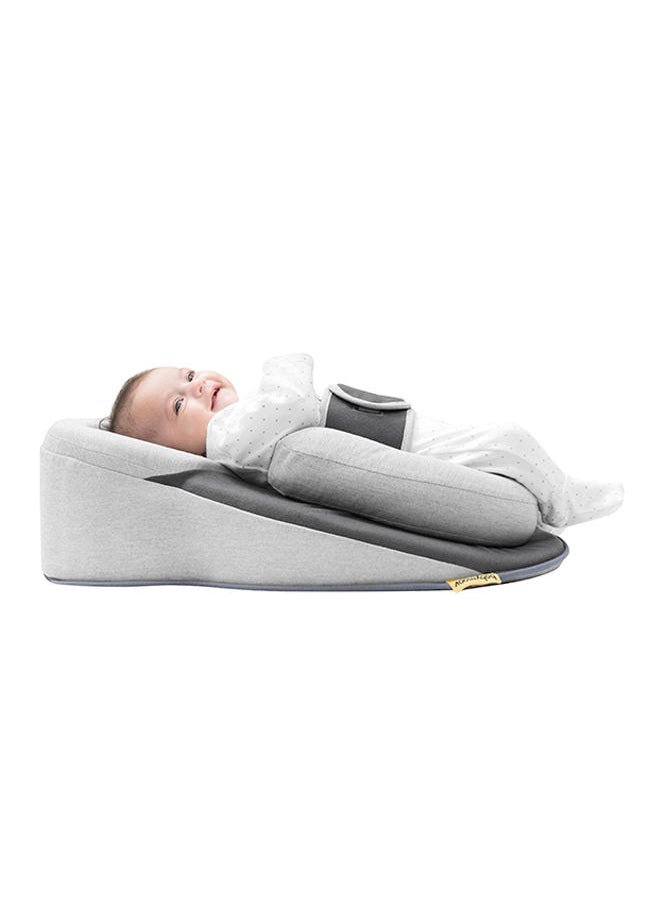 babymoov Cosy Dream Newborn Lounger, Ergonomic Design, Breathable Materials, Removable Cover, Lightweight And Portable, Suitable 0-3M  - Image 3