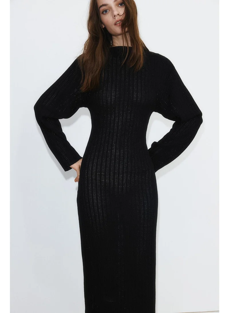 اتش اند ام Hole-patterned maxi dress