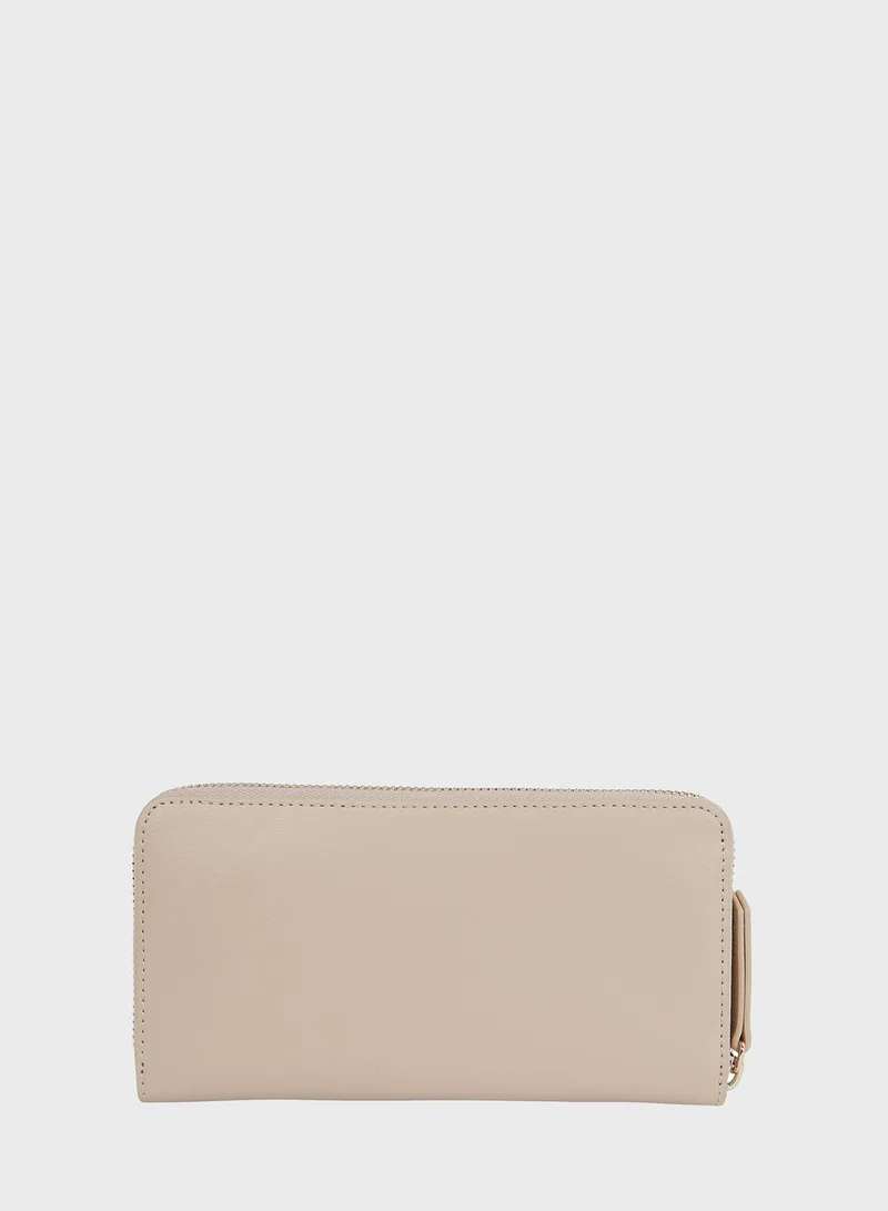 TOMMY HILFIGER Luxe Zip Around Large Clutch