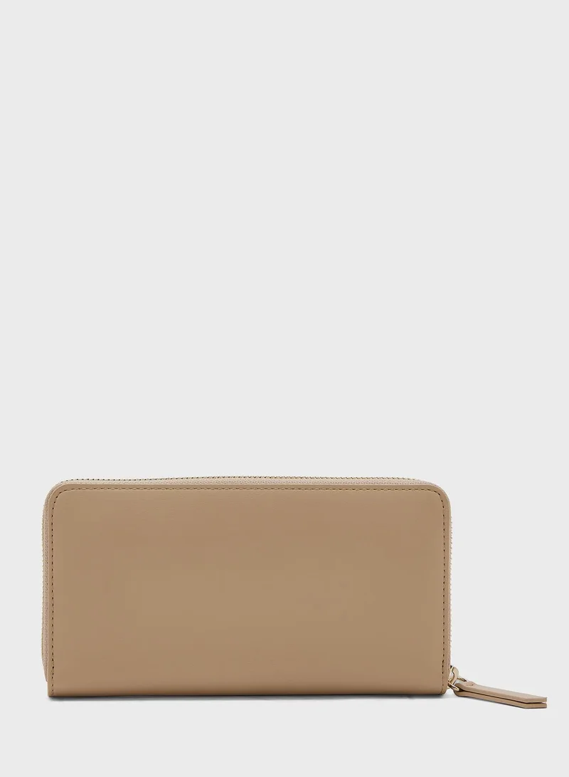 TOMMY HILFIGER Luxe Zip Around Large Clutch