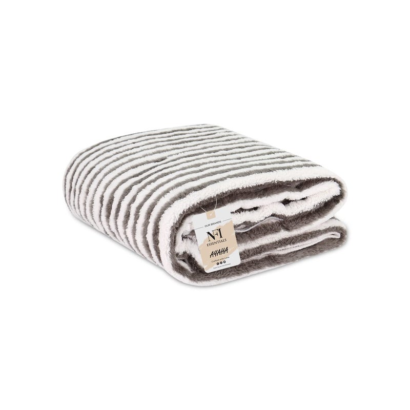 NFI essentials Microfiber Super Absorbent Bath Towel (57"x30") Soft Bath Towel for Multipurpose Use for Sports, Travel, Fitness, Yoga, Bathroom, Gym (TOW-3-P1) - Image 1