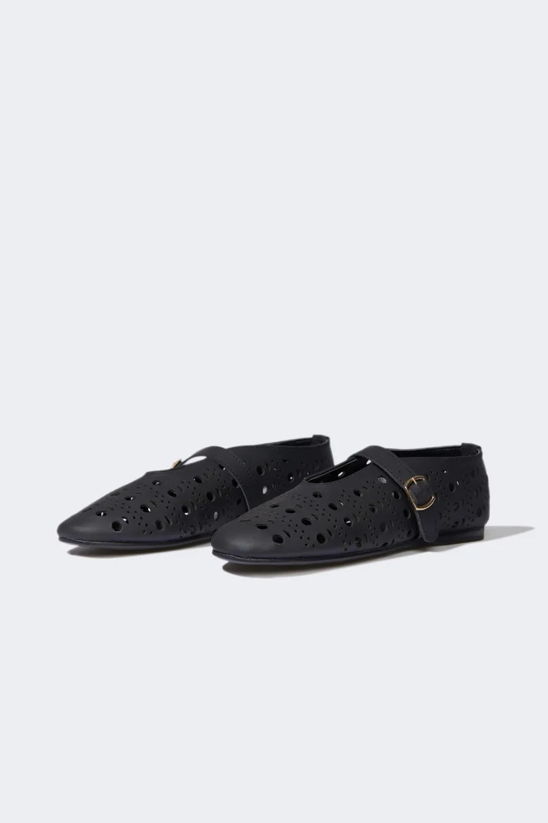 ديفاكتو Woman Single Strap Ballerina Flat Shoes