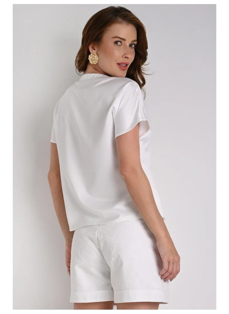 Carmen Steffens Blouse With Distinctive Neckline Off-White