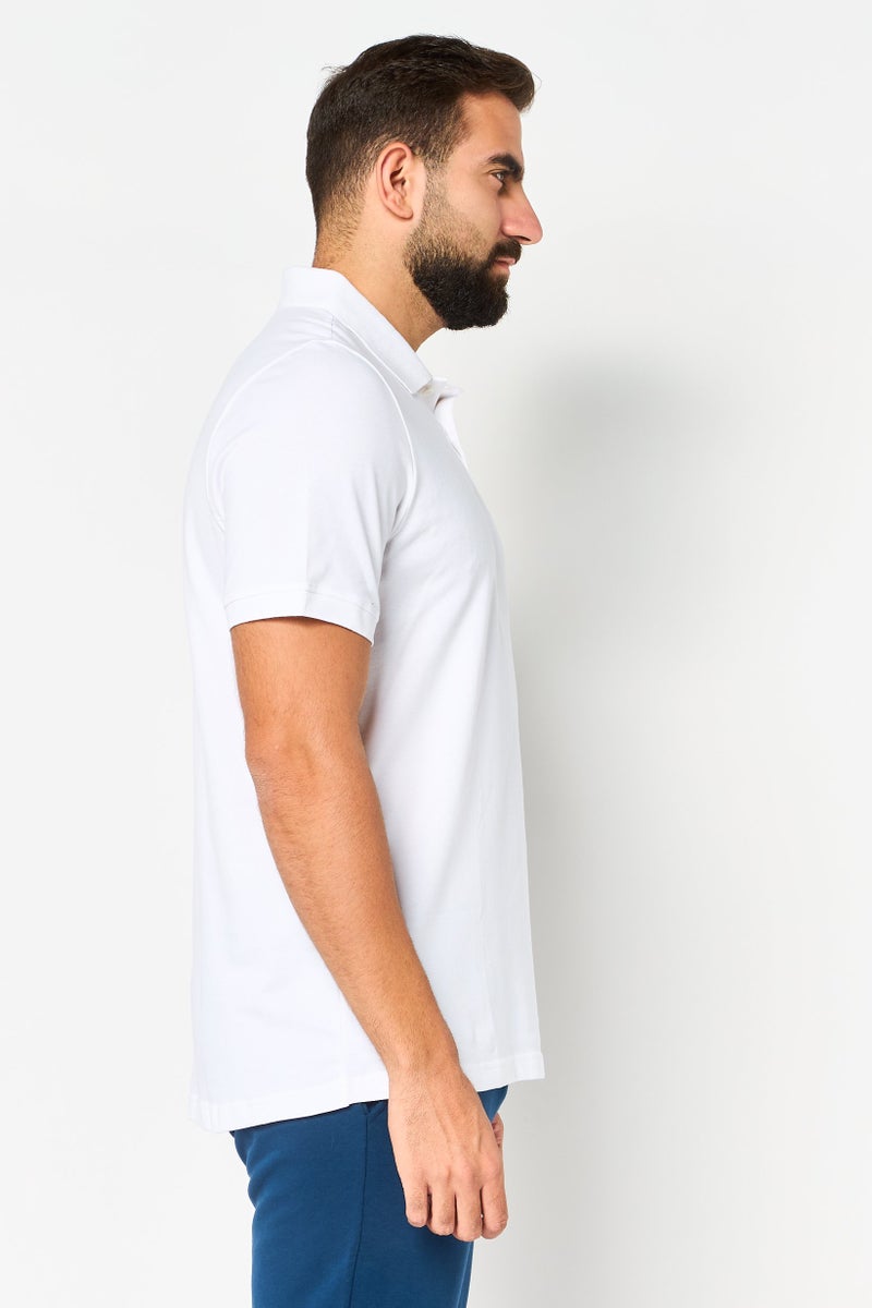 PUMA قميص بولو رياضي للرجال بأكمام قصيرة مناسب للخارج، أبيض - Image 2