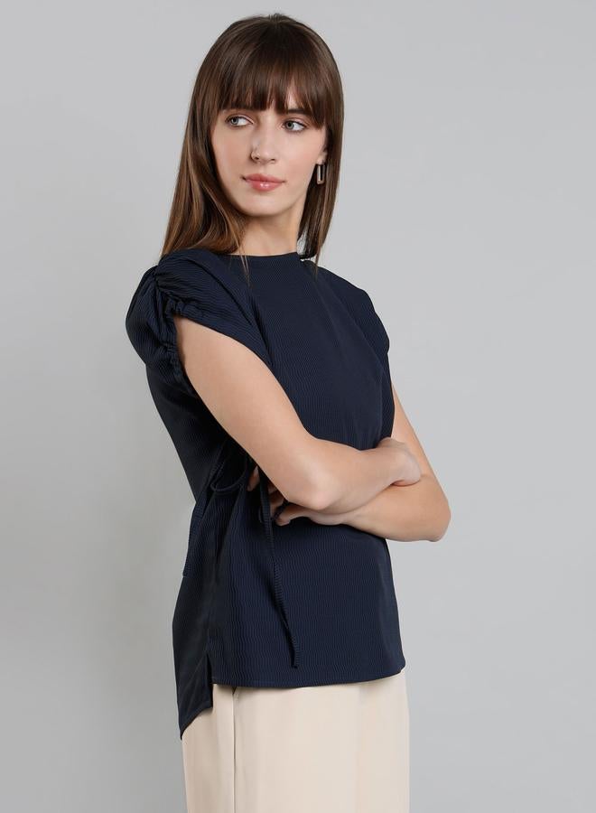 ميش توب قصير بأكمام مخططة وتفاصيل مكشكشة - Image 3