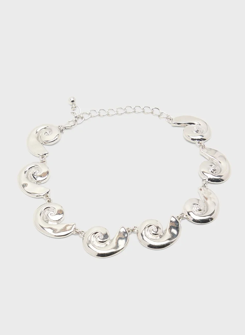 Ginger Floral Pearl Choker Necklace