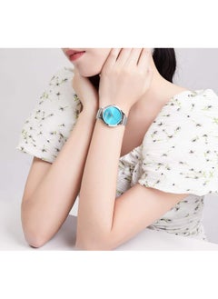 NAVIFORCE Elegant Women's Quartz Watch Stylish Round Dial with Minimalist Design Stainless Steel Mesh Strap Fashionable Timepiece for Everyday Wear and Special Occasions  - Image 3