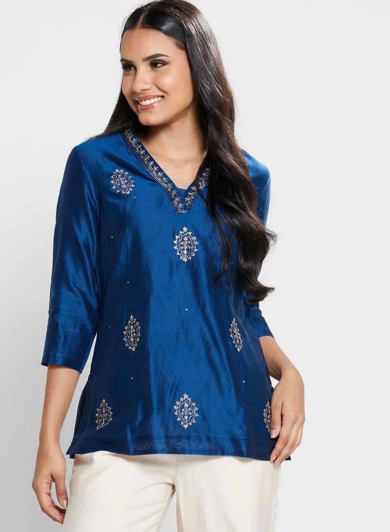 Fabindia V-Neck Embroidered Kurti