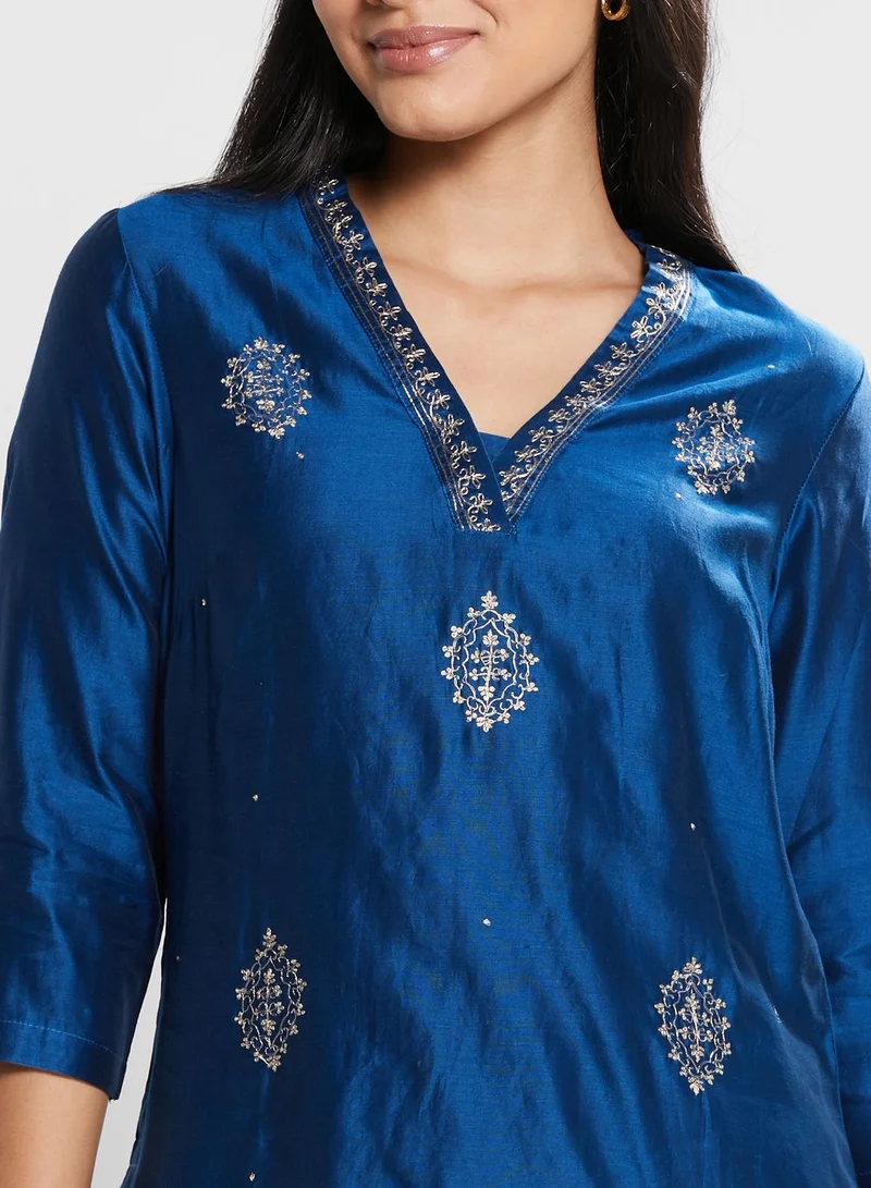 Fabindia V-Neck Embroidered Kurti