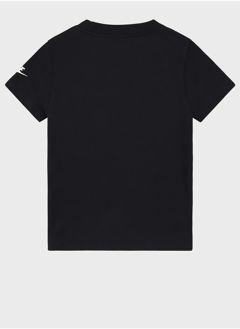 Nike Infant Futura Evergreen T-Shirt