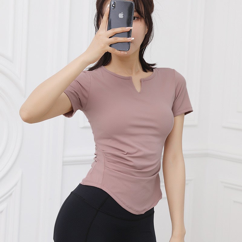 تي شيرت يوجا نسائي ضيق بقصّة قصيرة سريع الجفاف - Image 4