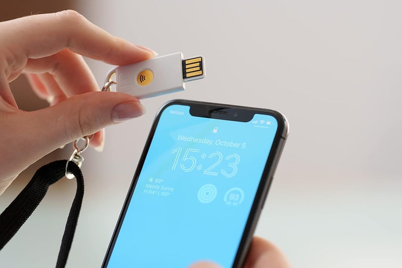 Identiv uTrust FIDO2 NFC Security Key USB-A (FIDO, FIDO2, U2F, WebAuth) - Image 4
