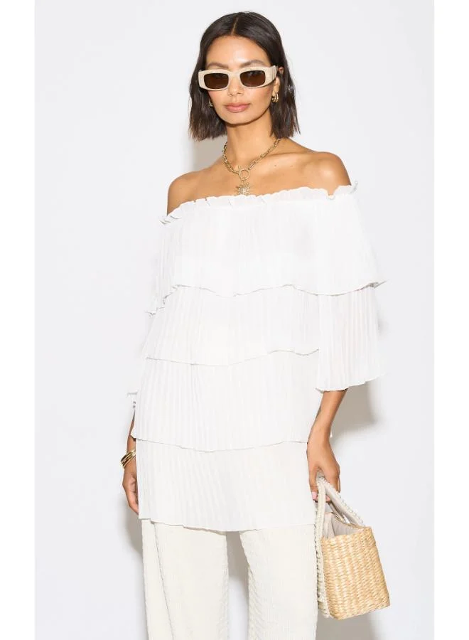 Hoxton Gal White Off‑Shoulder Pleated Tiered Relaxed Fit 3/4 Sleeves Blouse